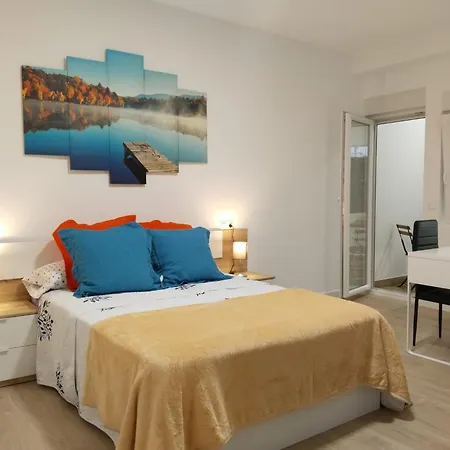 Familiar Centrico Grupo Rh-72 Apartment *