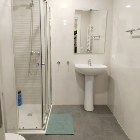 Familiar Centrico Grupo Rh-72 Apartment